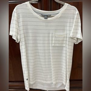 Free Fly women’s t-shirt size medium